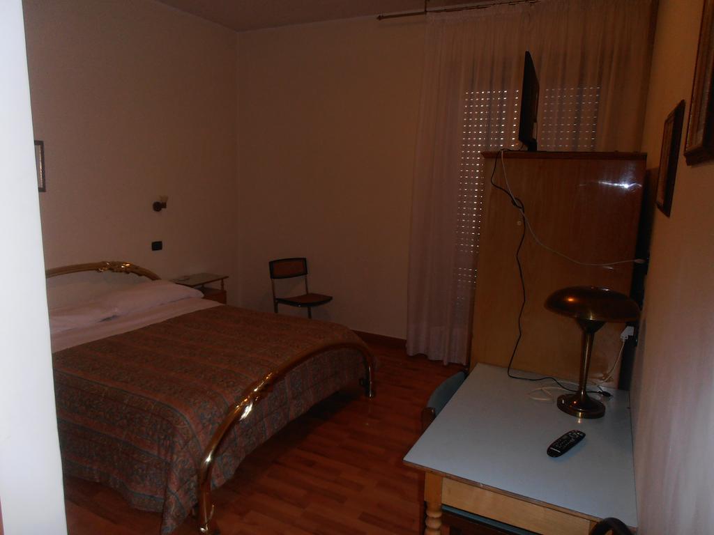 Hotel Giusy Perugia Exteriör bild
